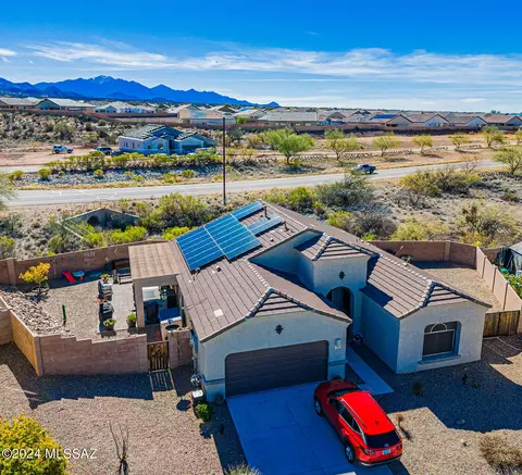 760 S Ramsay Pollard Pl, Vail, AZ 85641