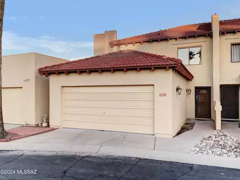 8491 E Tiffany Dr, Tucson, AZ 85715