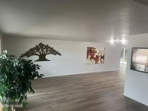 8134 E 6th St, Tucson, AZ 85710 photo 7