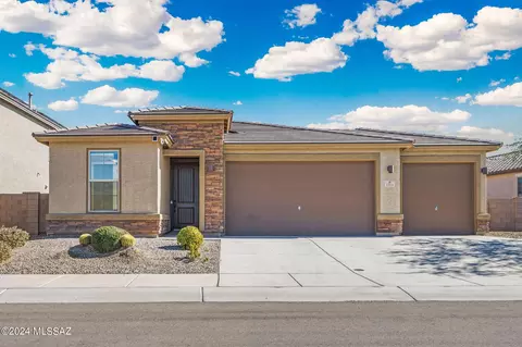 12334 N Amberwood Pl, Marana, AZ 85653