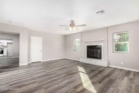108 E District St, Tucson, AZ 85714 photo 9