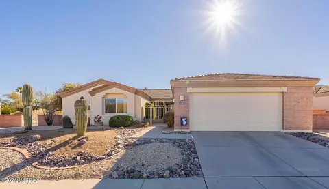 1465 W Desert Jewel Ct, Green Valley, AZ 85622