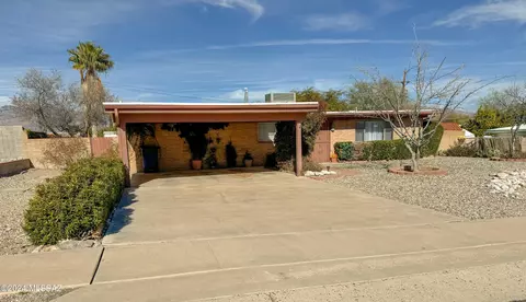 8631 E Colette St, Tucson, AZ 85710