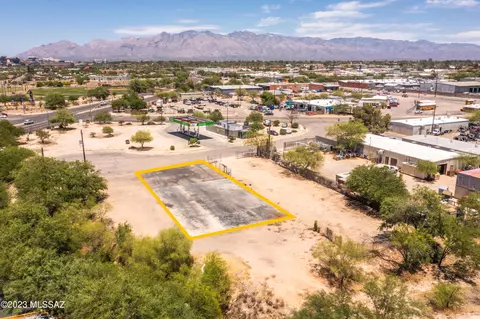 1702 E Pace Ct, Tucson, AZ 85719 photo 9