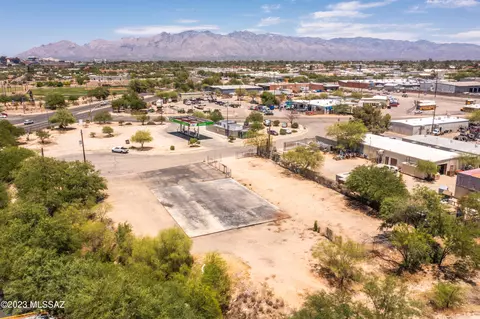 1702 E Pace Ct, Tucson, AZ 85719 photo 10