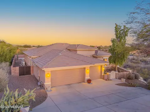 4075 W Granite Dells Ct, Tucson, AZ 85745