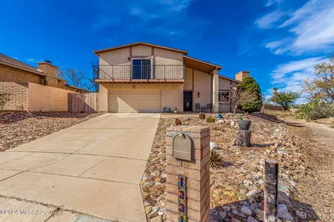 1331 N Sunspot Pl, Tucson, AZ 85715