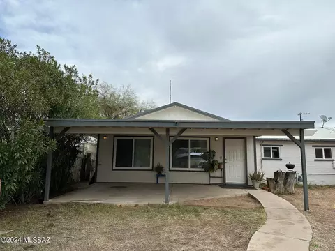 2738 N York Pl, Tucson, AZ 85705