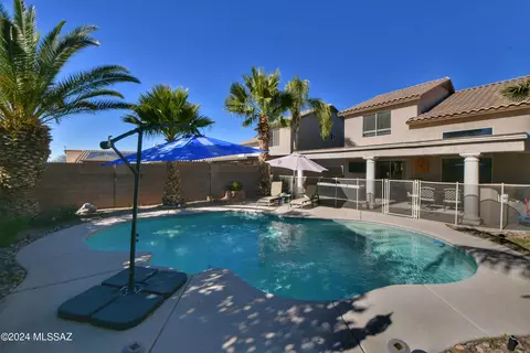 2651 W Desert Bluffs Ct, Tucson, AZ 85742