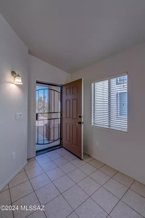 12748 E Red Iron Trl, Vail, AZ 85641 photo 6