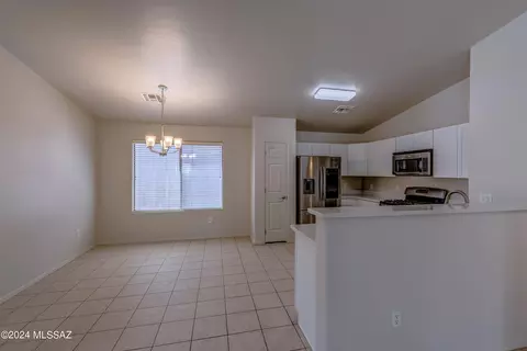 12748 E Red Iron Trl, Vail, AZ 85641 photo 14