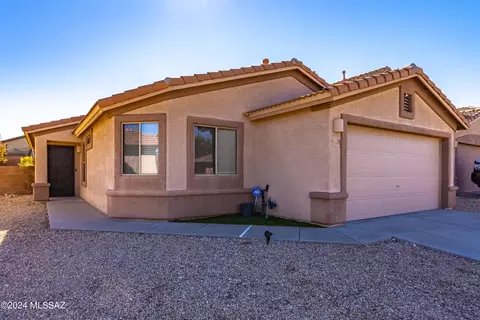 12748 E Red Iron Trl, Vail, AZ 85641 photo 1