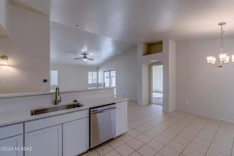 12748 E Red Iron Trl, Vail, AZ 85641 photo 16