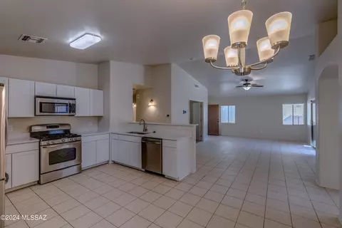 12748 E Red Iron Trl, Vail, AZ 85641 photo 13