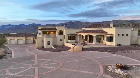 3701 N Camino Ojo De Agua, Tucson, AZ 85749