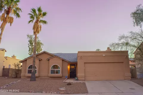 1671 W Holly Oak Dr, Tucson, AZ 85746