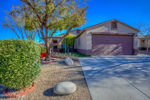 5405 S Royal Richmond Dr, Tucson, AZ 85706