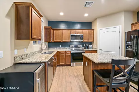 3830 E 3rd St #4102, Tucson, AZ 85716