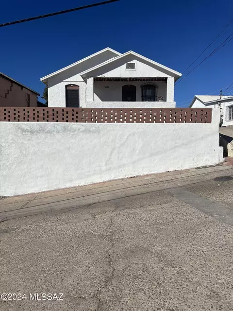 165 N Little Page St, Nogales, AZ 85621