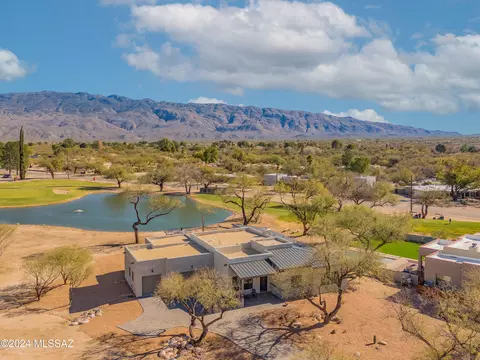 2308 N Soldier Trl, Tucson, AZ 85749