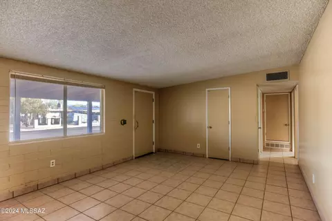 1620 E Minorka St, Tucson, AZ 85706 photo 9