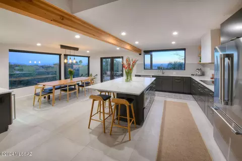 3219 E Table Mountain Rd, Tucson, AZ 85718 photo 9