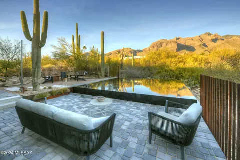 3219 E Table Mountain Rd, Tucson, AZ 85718 photo 3