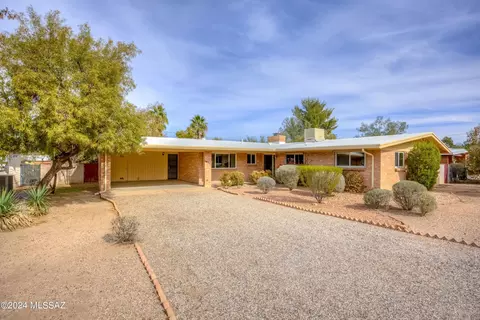 5255 E Baker St, Tucson, AZ 85711 photo 2