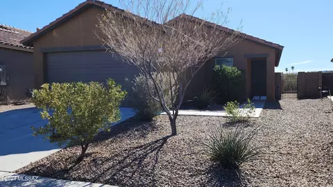 2943 W Dakota Vista Way, Tucson, AZ 85746
