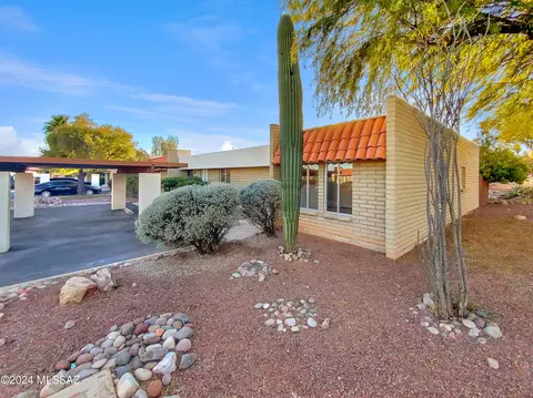 1324 S Copias Way, Tucson, AZ 85713