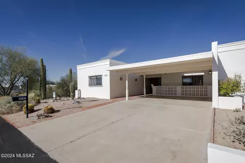 5045 N Crestridge Dr, Tucson, AZ 85718