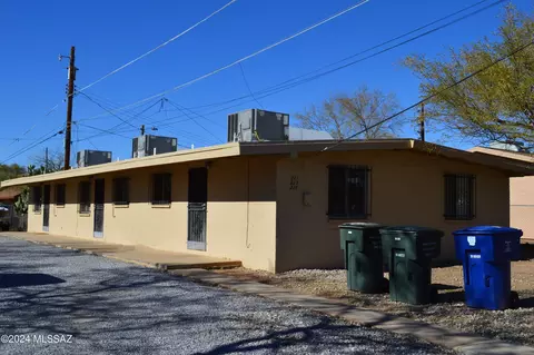 221 N Highland Ave, Tucson, AZ 85719