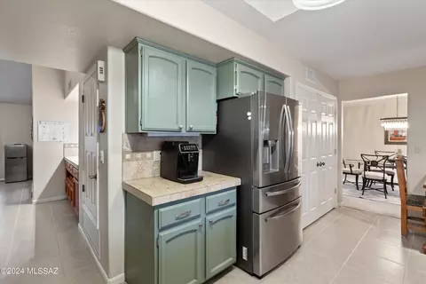 7353 E Shoreward Loop, Tucson, AZ 85715 photo 8
