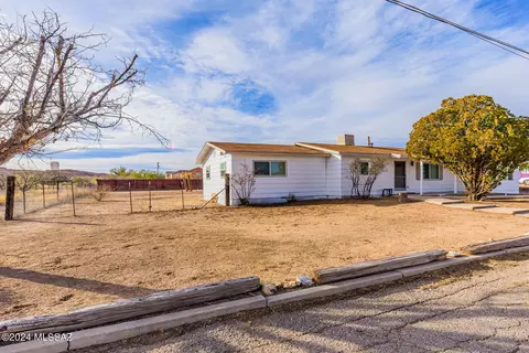 446 E Mark St, Benson, AZ 85602