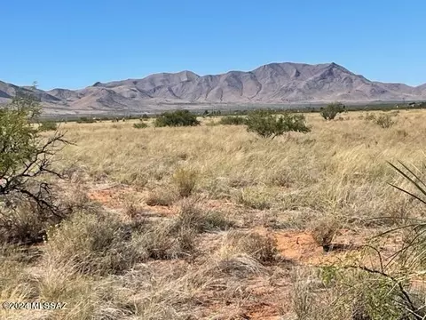 2 W Lots W Oberlon St, Pearce, AZ 85625