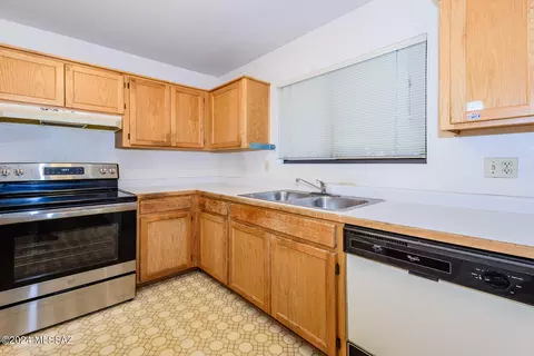 2964 E Windsor St, Tucson, AZ 85716 photo 12