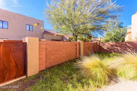 2964 E Windsor St, Tucson, AZ 85716 photo 6
