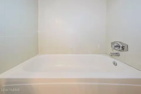 2964 E Windsor St, Tucson, AZ 85716 photo 16