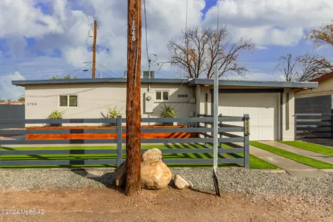 1754 W Buckeye Ln, Tucson, AZ 85705