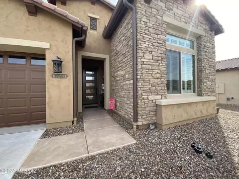 39543 S Summerwood Dr, Saddlebrooke, AZ 85739