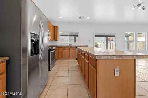 4802 S Chilean Loop, Tucson, AZ 85730 photo 10