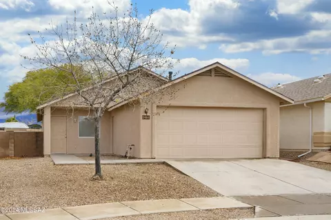 2481 S Bridget Ave, Tucson, AZ 85748