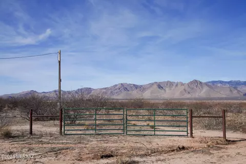 40 N 74 Acre N Dill Rd, Portal, AZ 85632