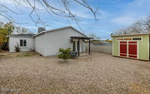 1603 E Silver St, Tucson, AZ 85719 photo 6