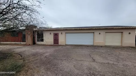 17350 S Myrick Ln, Sahuarita, AZ 85629