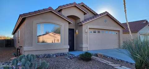 579 W Tara Danette Dr, Tucson, AZ 85704