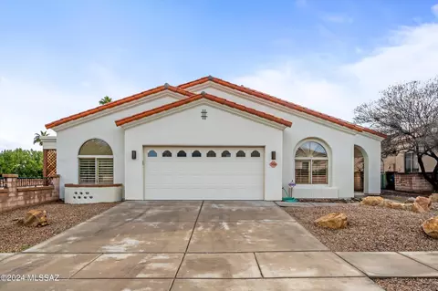 7456 E Vuelta Rancho Mesquite, Tucson, AZ 85715