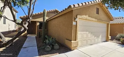 18479 S Berrybrooke Pl, Green Valley, AZ 85614