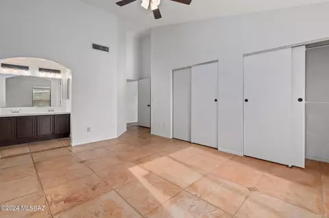 9012 N Eaglestone Loop, Tucson, AZ 85742 photo 19