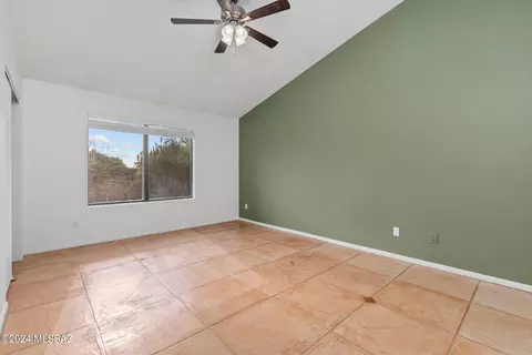 9012 N Eaglestone Loop, Tucson, AZ 85742 photo 17